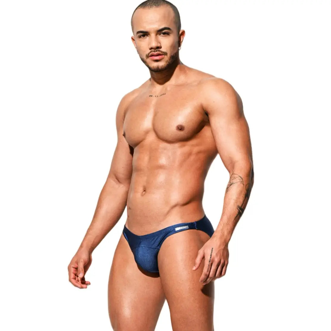 Desmiit Men's Swim Briefs - Low-Rise Swimwear for Beach & Pool